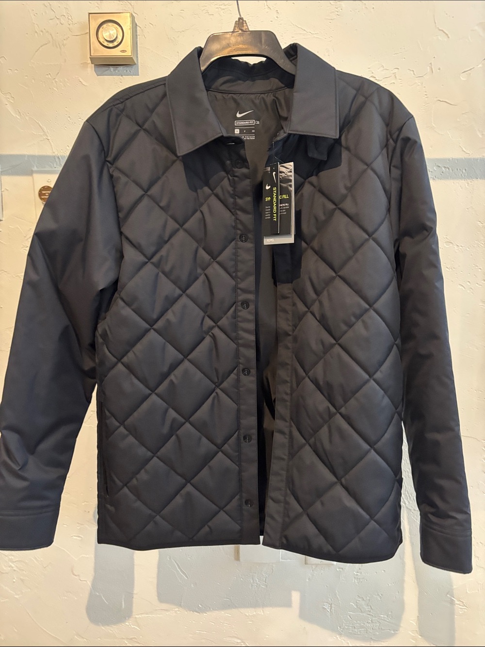 Nike Repel Insulated Water Resistant Black Quilted Dress Performance Rain Jacket